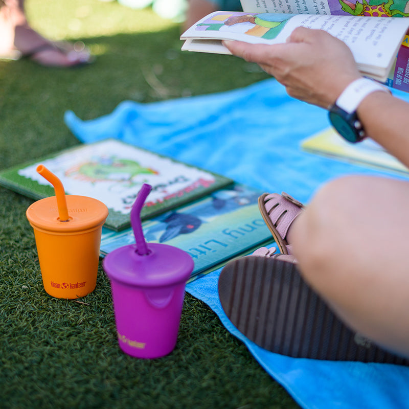 10oz-kid-s-cup-with-straw-lid-l9 10oz_kids_cups_straw_reading_blanket_square.jpg