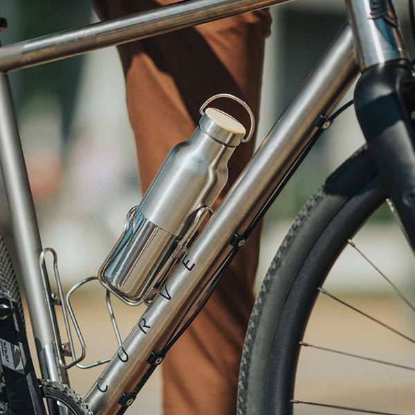 20oz-rise-reflect-with-bamboo-cap-o2 16oz_rise_reflect_bike_cage_square.jpg