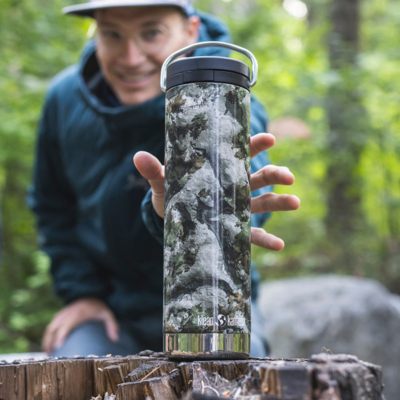 20oz-tkwide-with-twist-cap-mossy-oak-v6 20oz_bottle_twist_mossyoak_terragila_closeup_square.jpg