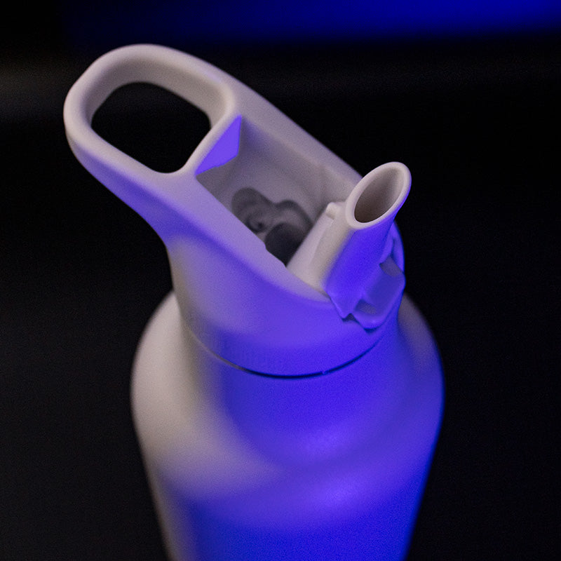 20oz-rise-classic-may-the-4th-n9 20oz_rise_classic_may_the_fourth_starwars_white_bottle_flipseal_square.jpg