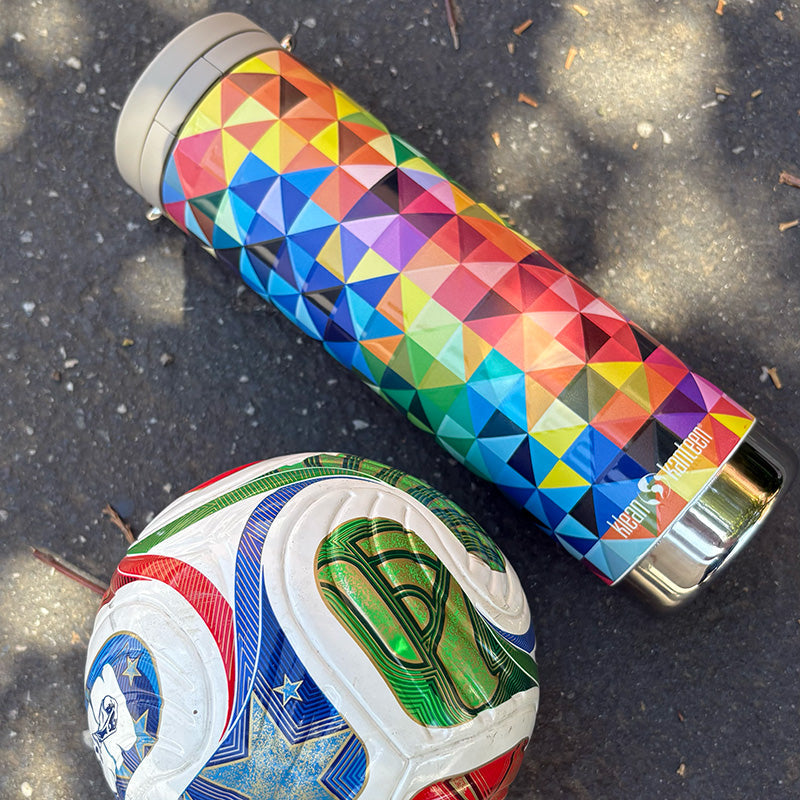 20oz-tkwide-with-twist-cap-mosaic-q6 20oz_tkwide_bottle_seasonal_mosaic_soccerball_square.jpg