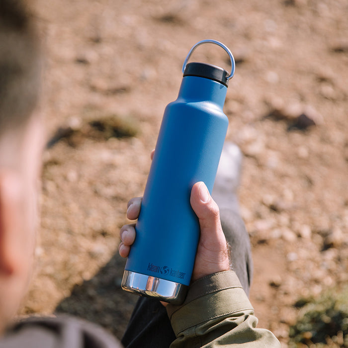 classic-loop-cap-o0 K20VCNPPL-RT-bottle_loop_cap_blue_lifestyle.jpg