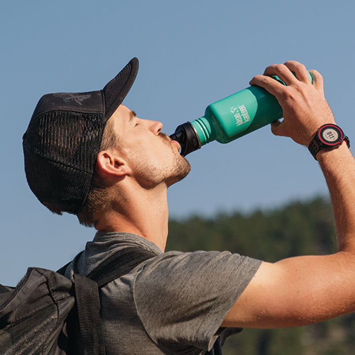 classic-sport-cap-m5 K27CPPS-SC-sport_cap_drinking_lifestyle.jpg