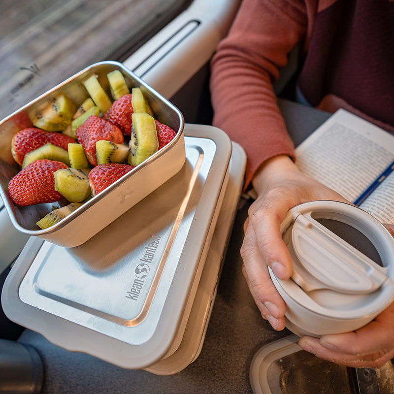 23oz-rise-food-box-lunch-i0 rise_food_lunch_box_lunch_tofu_train_fruit_tumbler_square.jpg