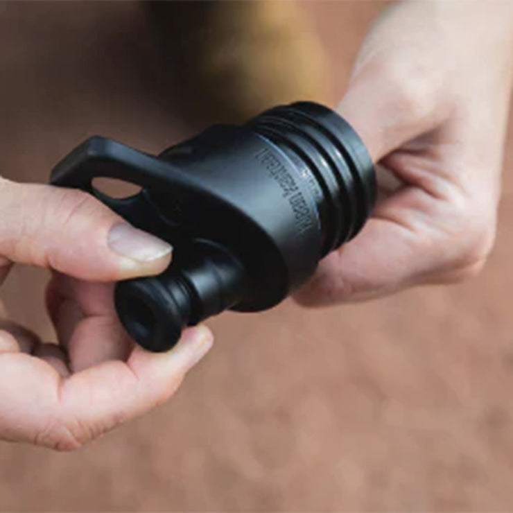classic-sport-cap-m5 sport_cap_maintenance_kit_pull_valve_out_lifestyle.jpg