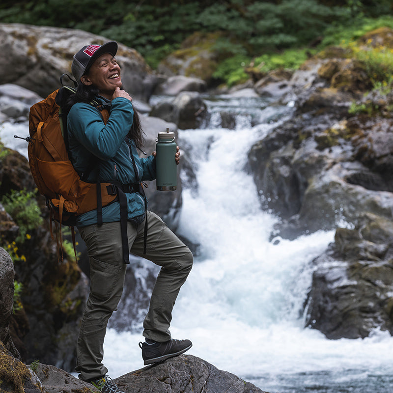 32oz-tkwide-with-twist-cap-s8 tkwide_32oz_insulated_bottle_twist_backpack_river_guy_square.jpg